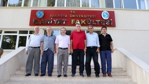 Başkan Toçoğlu, İlahiyat Fakültesi Yönetimini Ziyaret Etti