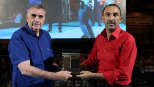 Darbe Girişimine Karşı Dik Duranlara Anlamlı Destek
