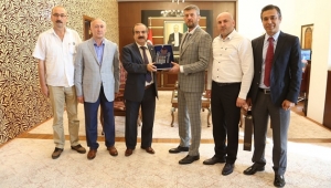 APEK’den Vali’ye Ziyaret