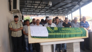 Oğlu Tarafından Öldürülen Baba Son Yolculuğuna Uğurlandı