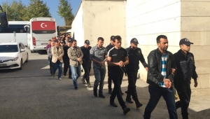 İl Emniyet Müdürlüğünde Görevli 30 Polis Adliyeye Sevk Edildi