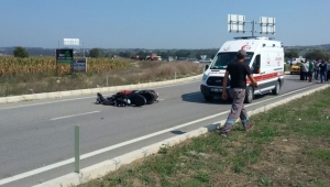 Panelvan İle Motosiklet Çarpıştı: 1 Ölü