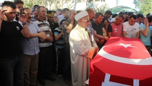 SAKARYA ŞEHİTLERİNİ UĞURLADI