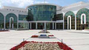 Serdivan Belediyesi Bu Bayram da Köprü Olacak