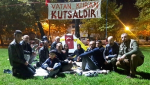 15 Temmuz Çadırını Yeniden Kurdular