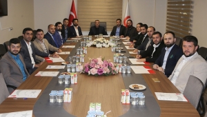 Asıl Mücadele Dosdoğru Olmaktır