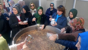 Aşure Gününde Birlik Ve Kardeşlik Vardır