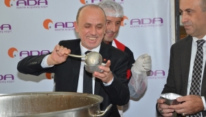 Erenler ADA AVM’de Aşure Bereketi