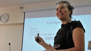 İşletme Öğrencilerine Kişisel Gelişim Etkinliği