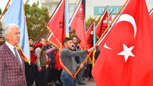 Karasu’da 29 Ekim Cumhuriyet Bayramı Çelenk Sunma Töreni Yapıldı