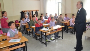 Öztürk’ten Eğitime Tam Destek