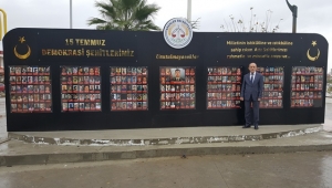 Erenlerde Demokrasi Şehitlerine Anlamlı Anıt