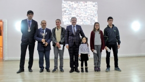 Ferizli’de Öğretmenler Günü Kutlandı