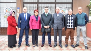 Gürçam’dan Sosyal Hizmet Merkezine Ziyaret