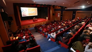 Edebiyat İnsanı Mutlu Etmez