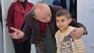 Öztürk’ten Özel Çocuklara Özel İlgi