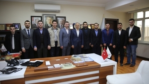 AK Partili Gençlerden Başkan Dişli’ye Ziyaret