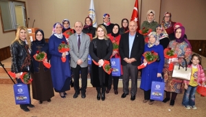 AK Partili Kadınların Erenler Çıkarması