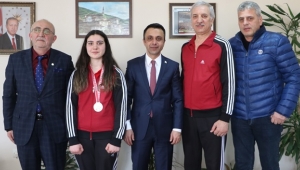 Şampiyonlardan Çelikel’e Ziyaret
