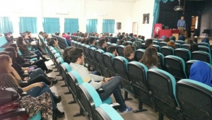 Serdivan Belediyesi’nden Öğrencilere YGS Desteği