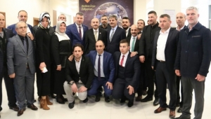 Bakan Müezzinoğlu Serdivan Belediyesi’ne Misafir Oldu