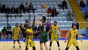 Büyükşehir İstanbul’dan Galibiyetle Dönüyor