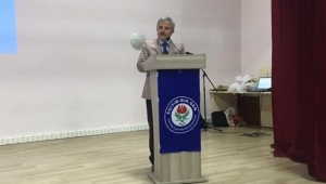 Dünyadaki Son Gelişmeler Konulu Program Düzenledi