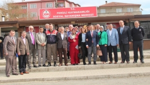 FERİZLİ KAYMAKAMLIĞI SODAM KADINLAR GÜNÜNE ÖZEL PROGRAM DÜZENLEDİ