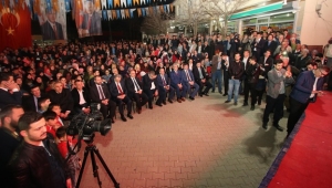 MALİYE BAKANI REFERANDUM ÇALIŞMALARINA AKYAZI’DAN BAŞLADI
