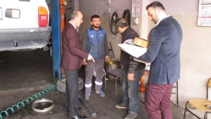 Öztürk, Marangozlar Sanayi Esnafını Ziyaret Etti