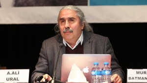 Ülkesi İçin Çalışan Bir Yazar