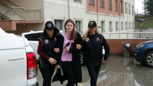 Yılmazer'in Kızı Sağlık Kontrolüne Çıkarıldı