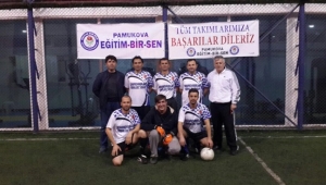 Eğitim-Bir-Sen Pamukova’da Futbol Turnuvası Düzenledi