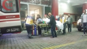 Otomobil Kamyona Çarptı: 2 Yaralı