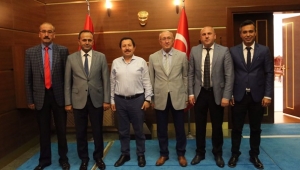 APEK’den Vali Balkanlıoğlu’na Hayırlı Olsun Ziyareti