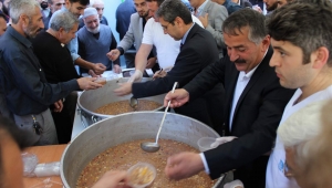 Arifiye Belediyesinden Aşure İkramı