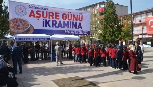 Erenlerde Aşure Etkinliği