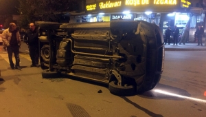 Otomobiller Çarpıştı! 1Yaralı