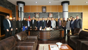 Etle Tırnak Gibiyiz