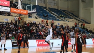 Büyükşehir Uşak’ı 10 sayıyla geçti