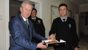 Borsadan Polislere Tatlı Süpriz