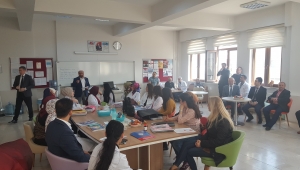 Eğitim-Bir-Sen 10 Bin İmza Bekliyor