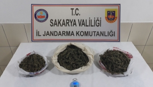Jandarmadan Kaçamadılar! 2 Kilo Esrar Ele Geçirildi