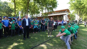 Toçoğlu Çocukların Mutluluğuna Ortak Oldu
