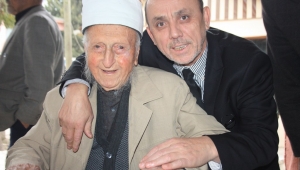 Asırlık Çınar Hafız Hasan Hoca 111 Yaşında