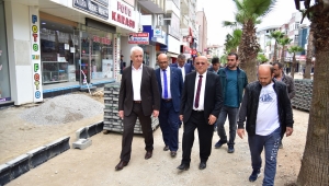 “Karasu Atatürk Bulvarındaki Çalışmalar Devam Ediyor”