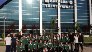 Yüzmede Tarih Yazdık