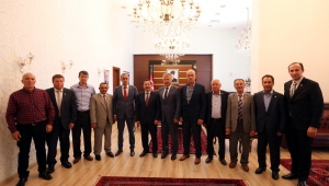 Vali Balkanlıoğlu Farklı Kesimlerden Ziyaretçileri Kabul Etti