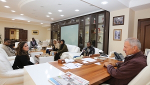 Afrikalı SAÜ Öğrencilerinden Başkan Dişli'ye Ziyaret