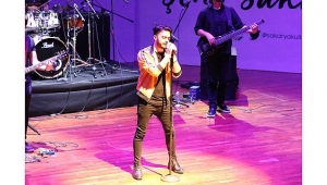 İlyas Yalçıntaş SAÜ'yü Coşturdu
